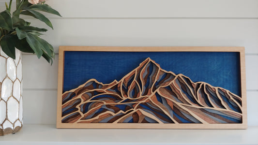 Horizontal mountain peak