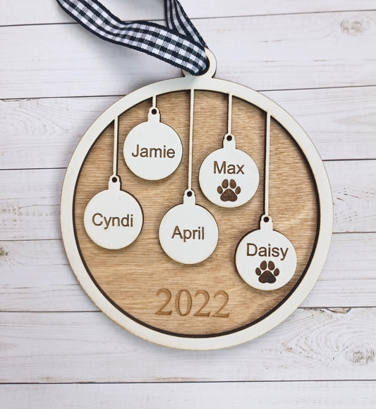 Personalized family ornament