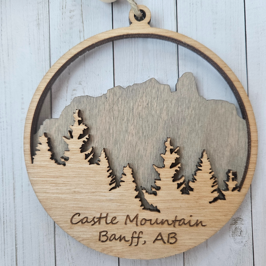 Castle mountain ornament